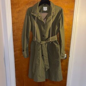 A loves A Olive Green Lightweight Trench Coat with belt